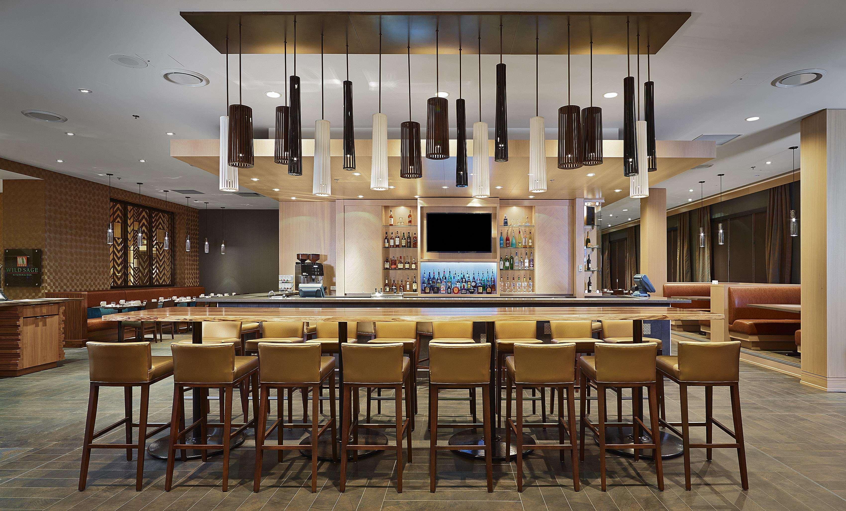 Doubletree By Hilton Hotel & Conference Centre Regina Buitenkant foto