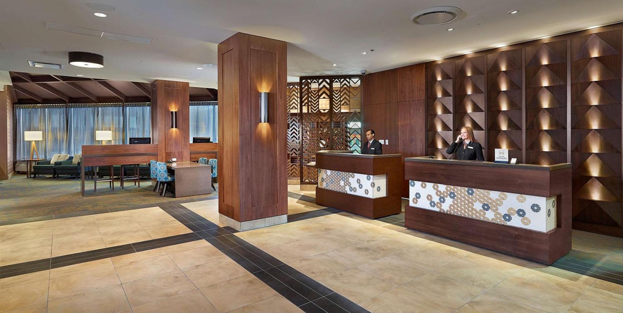 Doubletree By Hilton Hotel & Conference Centre Regina Buitenkant foto