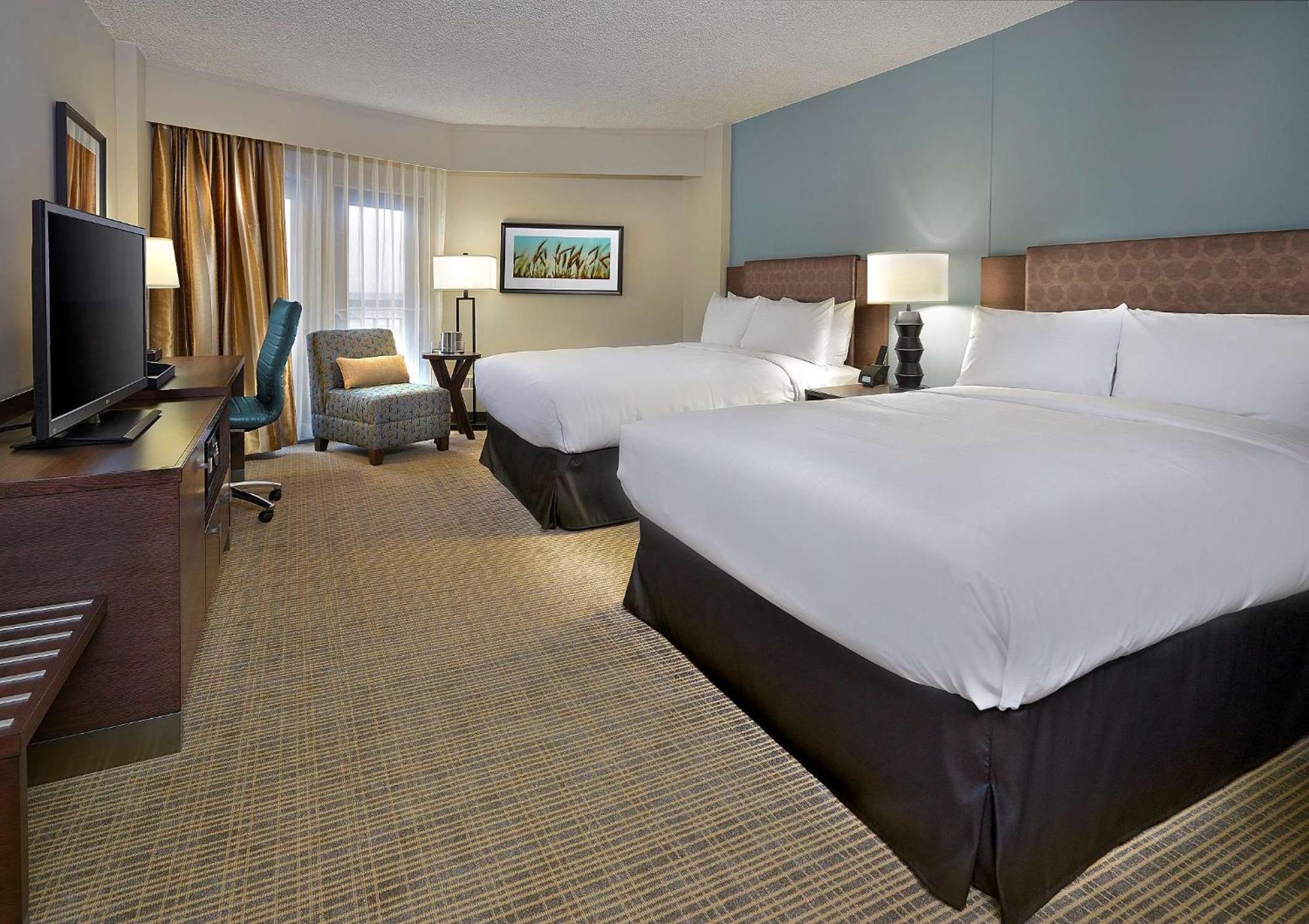 Doubletree By Hilton Hotel & Conference Centre Regina Buitenkant foto