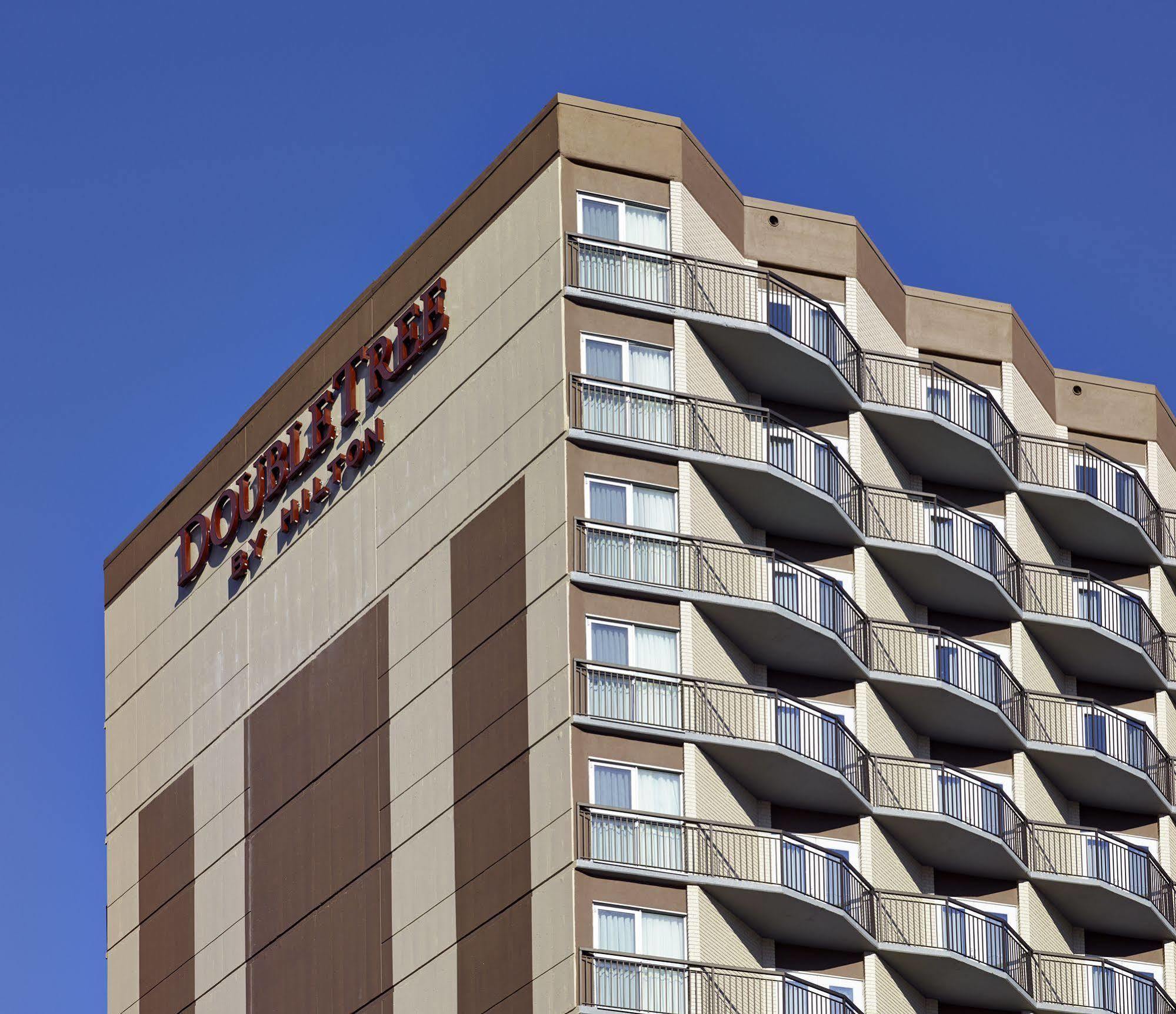 Doubletree By Hilton Hotel & Conference Centre Regina Buitenkant foto